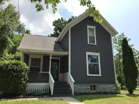 131 Lloyd St, Williamston, MI 48895 photo 2