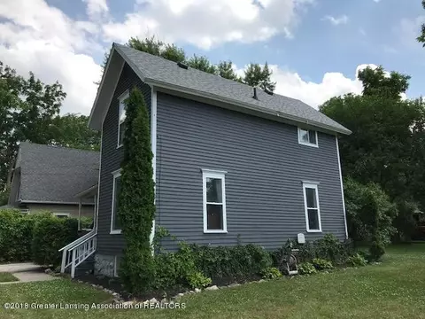 131 Lloyd St, Williamston, MI 48895 photo 5