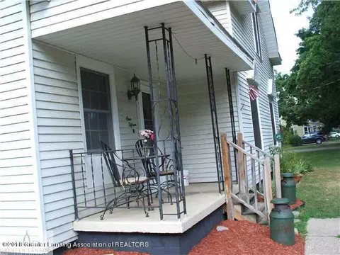 115 E Pine St, Elsie, MI 48831 photo 2