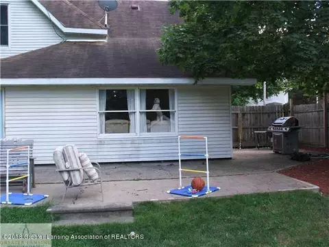 115 E Pine St, Elsie, MI 48831 photo 5