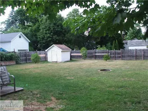 115 E Pine St, Elsie, MI 48831 photo 4