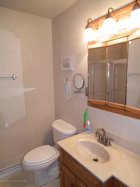 11886 Upton Rd, Grand Ledge, MI 48837 photo 22