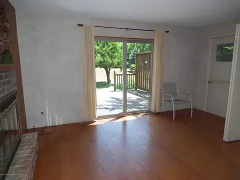 11886 Upton Rd, Grand Ledge, MI 48837 photo 15