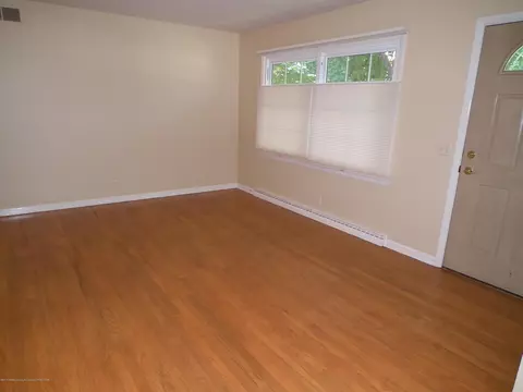 11886 Upton Rd, Grand Ledge, MI 48837 photo 8