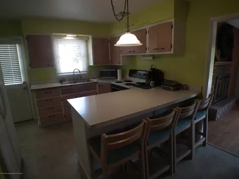 11886 Upton Rd, Grand Ledge, MI 48837 photo 3