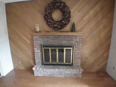 11886 Upton Rd, Grand Ledge, MI 48837 photo 17