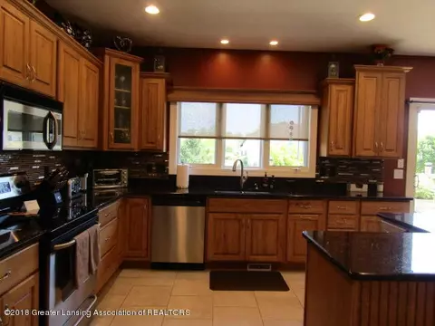 12731 Ospreys Way, Dewitt, MI 48820 photo 27
