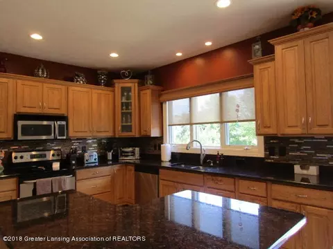 12731 Ospreys Way, Dewitt, MI 48820 photo 30