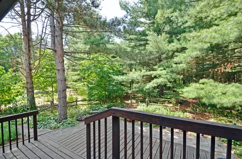 7196 White Pine Dr, Perry, MI 48872 photo 15