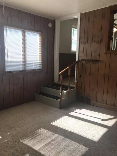 2121 Gary St, Lansing, MI 48906 photo 11