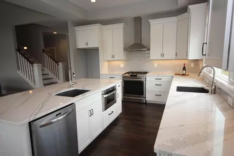 3650 Stanwood Dr, Dewitt, MI 48820 photo 3