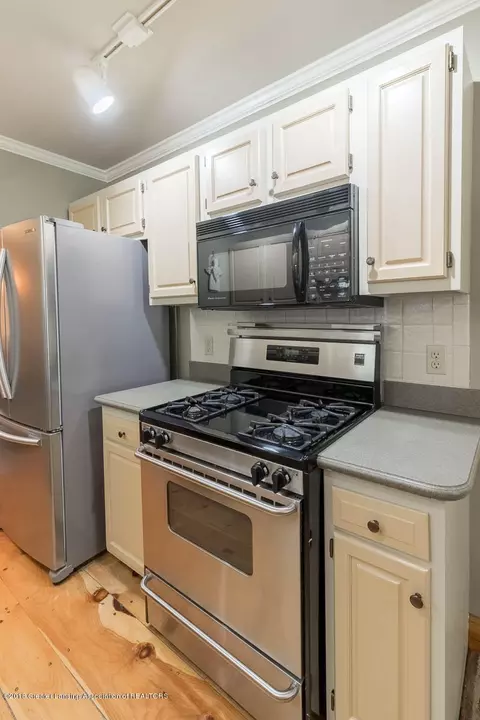 440 E Riverside St, Williamston, MI 48895 photo 17