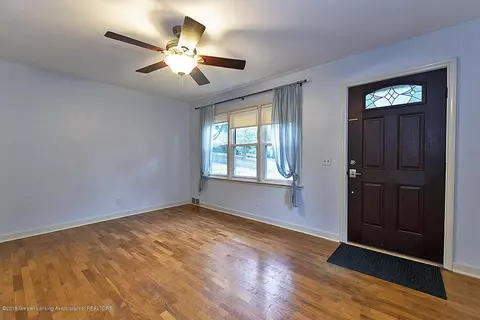 623 Hamilton Ave, Lansing, MI 48910 photo 4