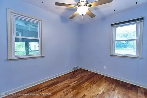 623 Hamilton Ave, Lansing, MI 48910 photo 7