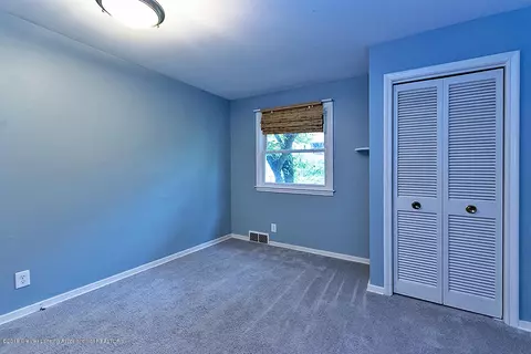 623 Hamilton Ave, Lansing, MI 48910 photo 9
