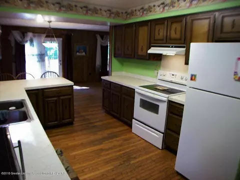6089 Beechwood Dr, Haslett, MI 48840 photo 13
