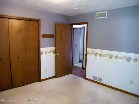 6089 Beechwood Dr, Haslett, MI 48840 photo 26