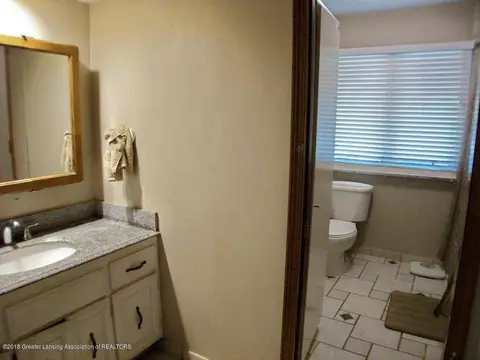 6089 Beechwood Dr, Haslett, MI 48840 photo 17