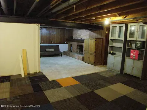 6089 Beechwood Dr, Haslett, MI 48840 photo 27