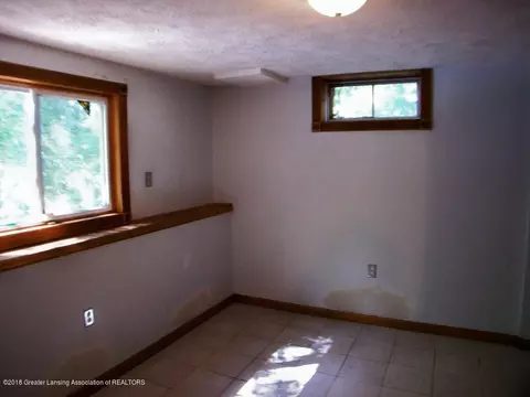 6089 Beechwood Dr, Haslett, MI 48840 photo 34