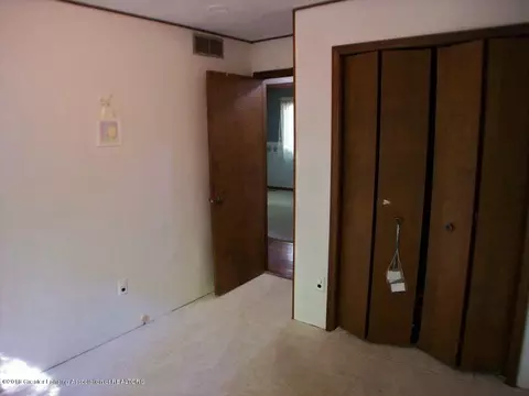 6089 Beechwood Dr, Haslett, MI 48840 photo 21
