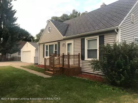 1006 Maycroft Rd, Lansing, MI 48917 photo 1