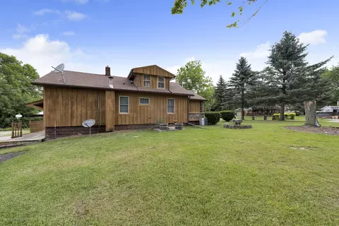 2717 Gilbert Rd, Lansing, MI 48911 photo 5