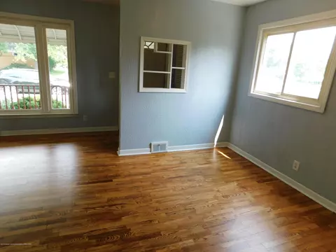 3211 Timber Dr, Lansing, MI 48917 photo 7