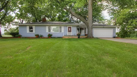 7680 S Dewitt Rd, Dewitt, MI 48820 photo 2