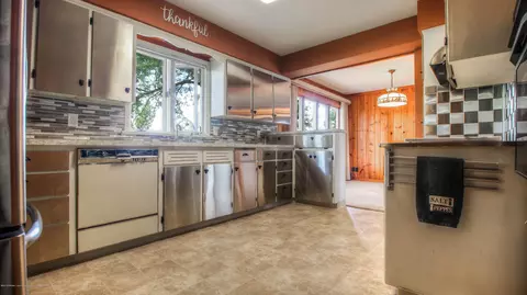 7680 S Dewitt Rd, Dewitt, MI 48820 photo 5