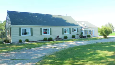 3312 Mcbride Rd, Owosso, MI 48867 photo 18