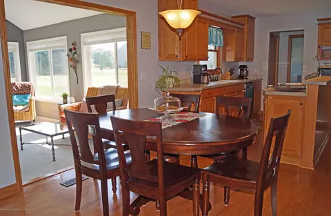 3196 Kari Cir, Dewitt, MI 48820 photo 12