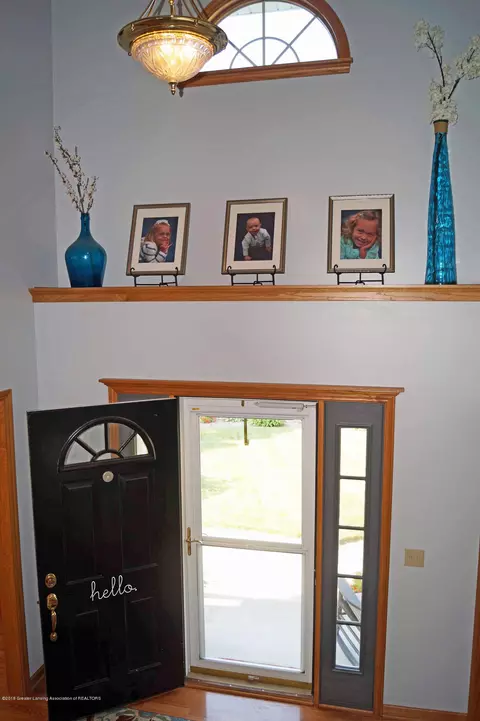 3196 Kari Cir, Dewitt, MI 48820 photo 4