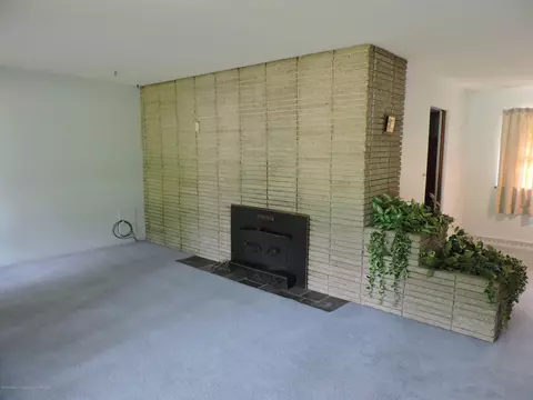 2813 College Rd, Holt, MI 48842 photo 10