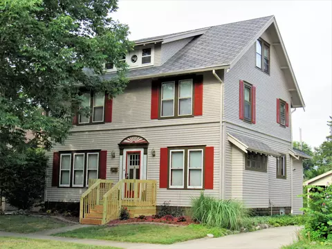 601 Bartlett St, Lansing, MI 48915 photo 1