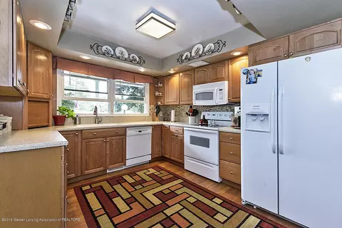 6615 Lansdown Dr, Dimondale, MI 48821 photo 12