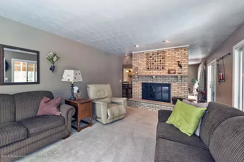 6615 Lansdown Dr, Dimondale, MI 48821 photo 7