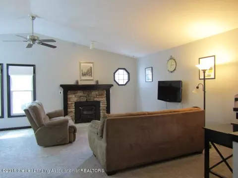1309 Redpole Dr, Dewitt, MI 48820 photo 5