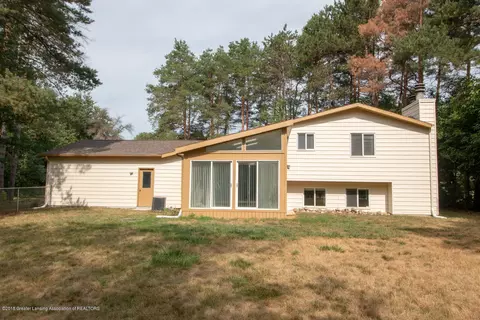 12401 Spruce Ln, Perry, MI 48872 photo 30