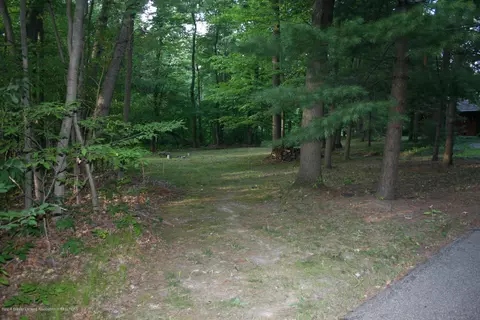 6500 Shoeman Rd, Haslett, MI 48840 photo 2
