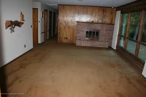 6500 Shoeman Rd, Haslett, MI 48840 photo 4