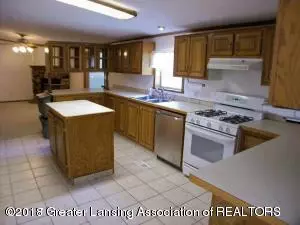 10326 S Wright Rd, Eagle, MI 48822 photo 17