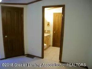 10326 S Wright Rd, Eagle, MI 48822 photo 32