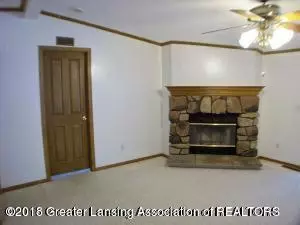 10326 S Wright Rd, Eagle, MI 48822 photo 13