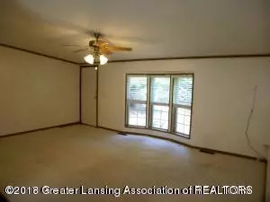 10326 S Wright Rd, Eagle, MI 48822 photo 6