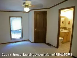 10326 S Wright Rd, Eagle, MI 48822 photo 31