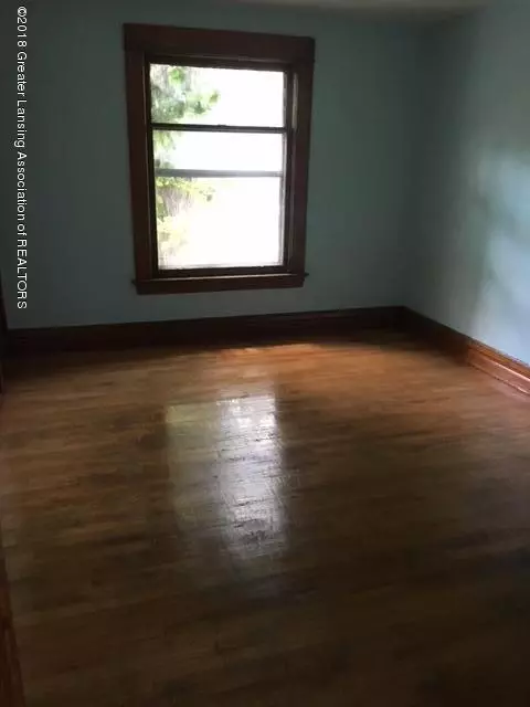 534 Cherry St, Lansing, MI 48933 photo 21
