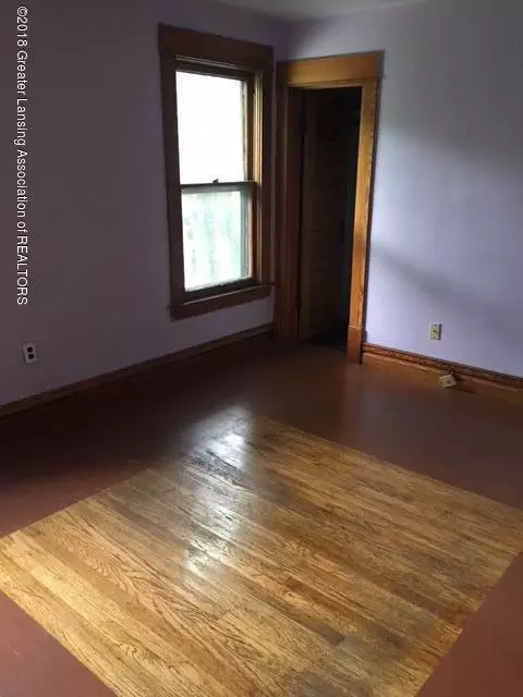 534 Cherry St, Lansing, MI 48933 photo 29