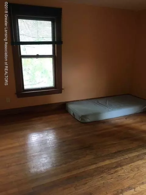 534 Cherry St, Lansing, MI 48933 photo 24