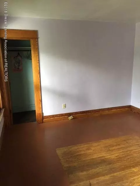 534 Cherry St, Lansing, MI 48933 photo 22